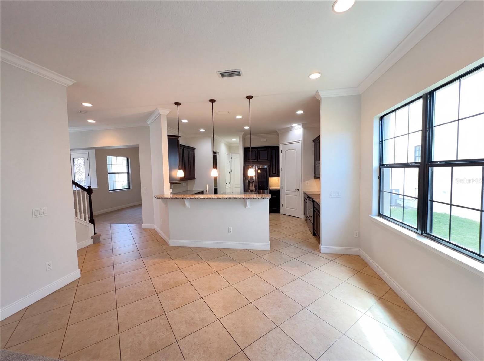 Image 8 of 35 For 13190 Woodford Street