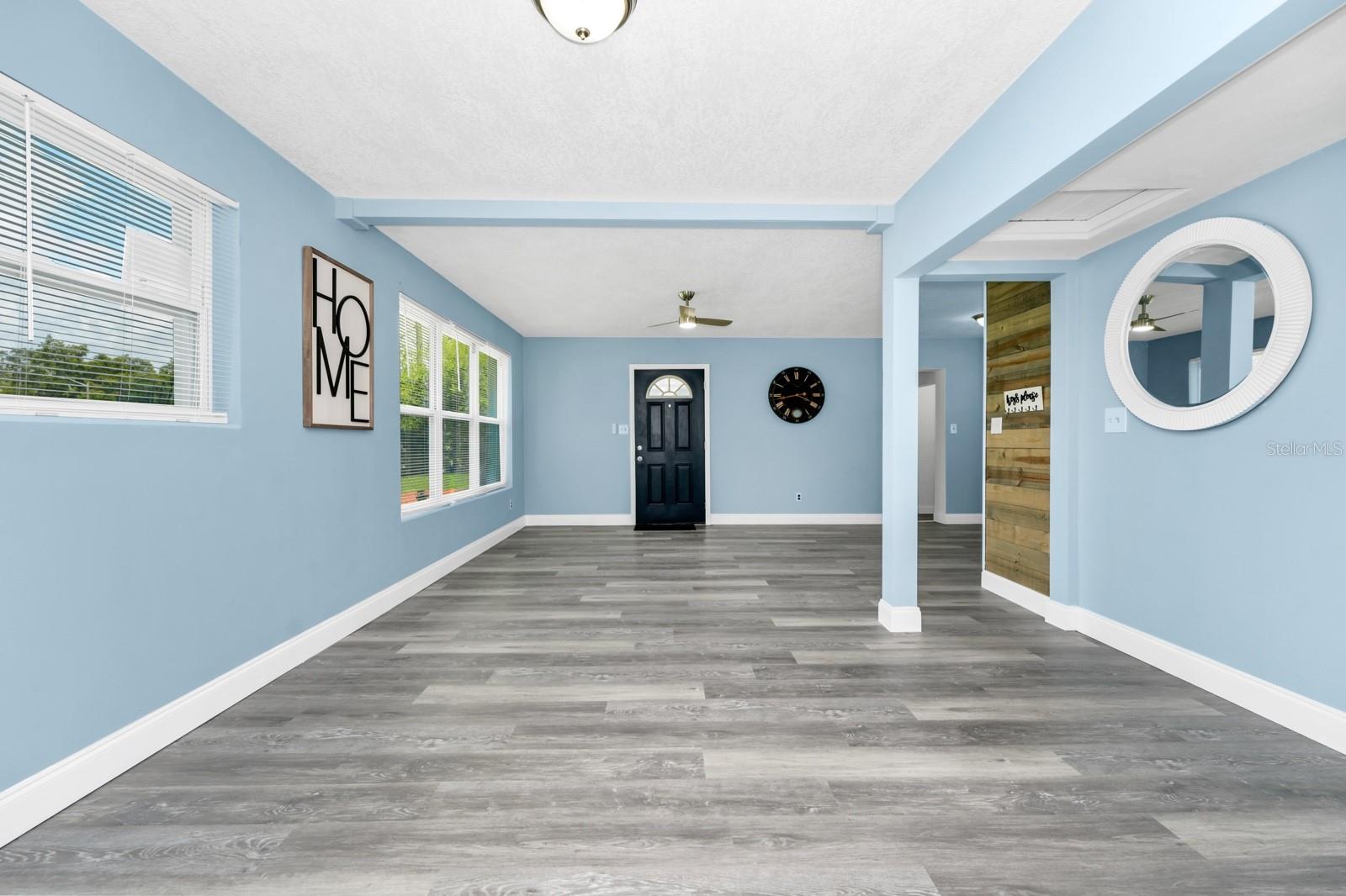 Image 26 of 38 For 511 Alder Avenue