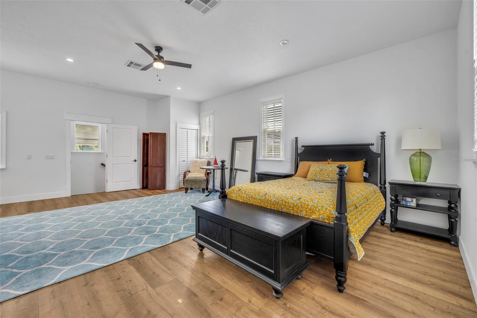 Image 31 of 45 For 1611 Chestnut Avenue