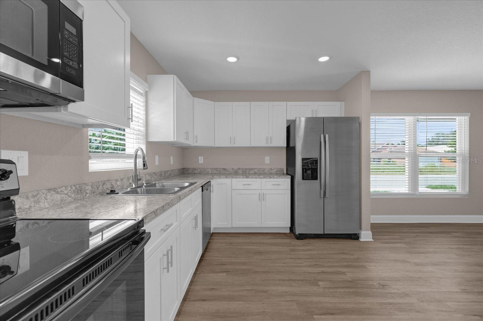 Image 11 of 21 For 324 Avenue Y Ne B