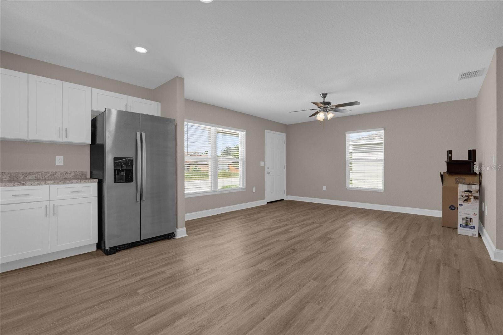 Image 12 of 21 For 324 Avenue Y Ne B