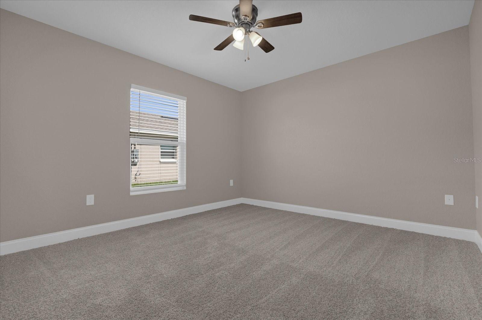 Image 17 of 21 For 324 Avenue Y Ne B