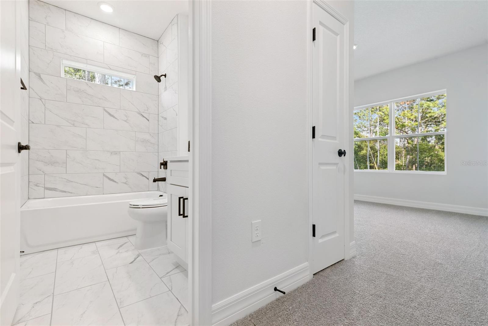 Image 13 of 20 For 7077 131st Loop