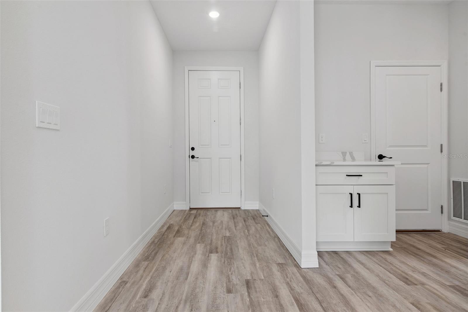 Image 15 of 20 For 7077 131st Loop