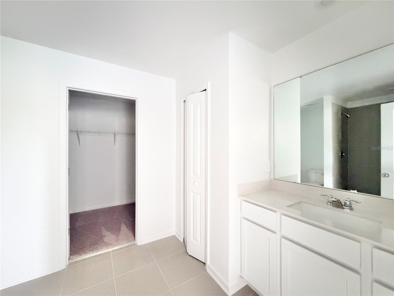 Listing photo id 17 for 368 Kayden Cove