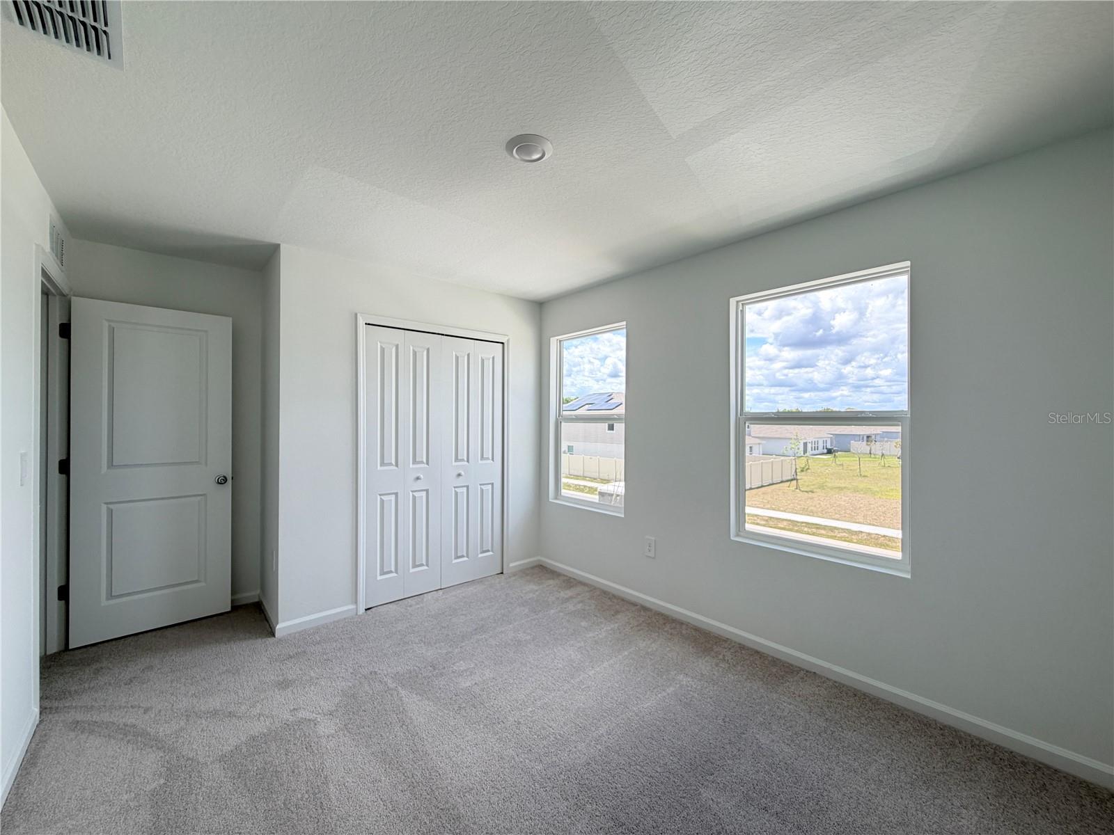 Listing photo id 33 for 368 Kayden Cove