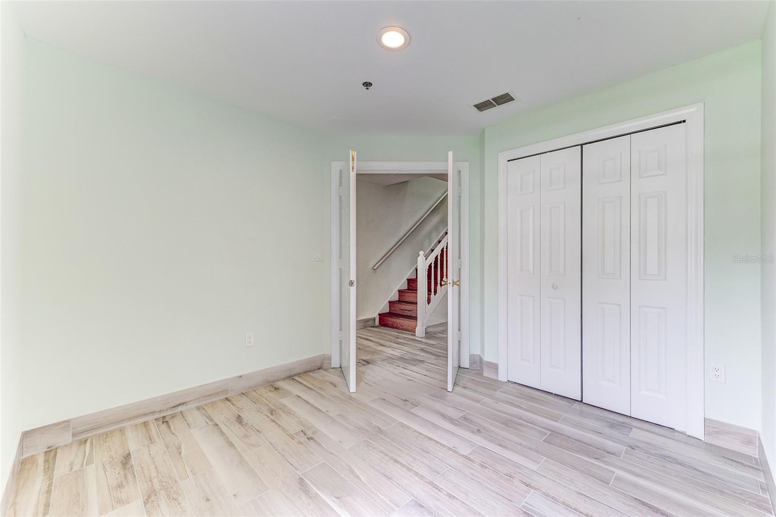 Image 10 of 53 For 1624 Windsor Oak Court