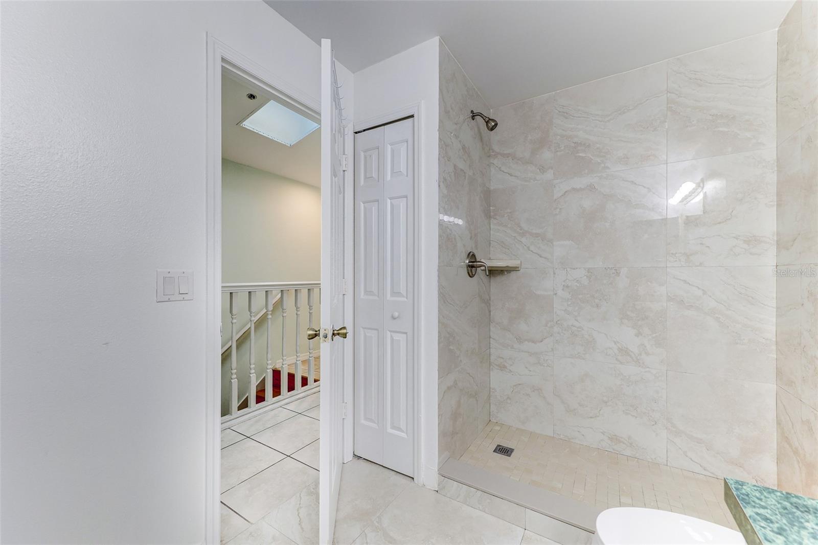 Image 22 of 53 For 1624 Windsor Oak Court