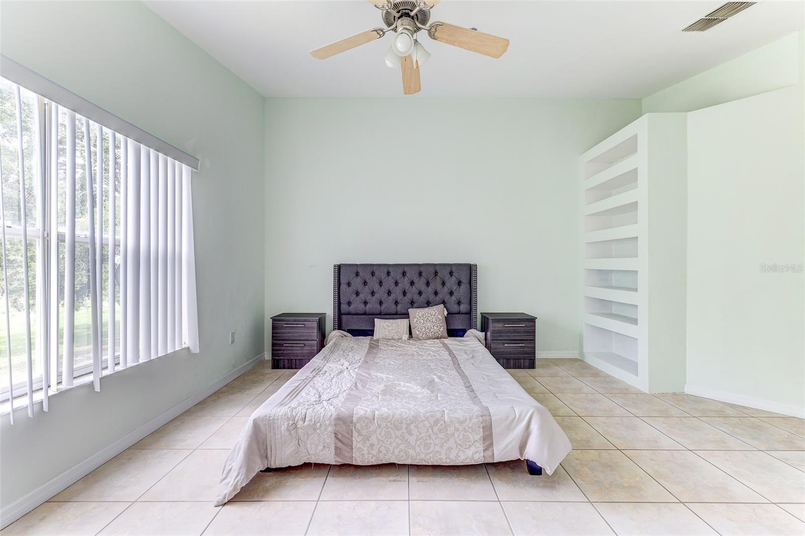 Image 40 of 53 For 1624 Windsor Oak Court