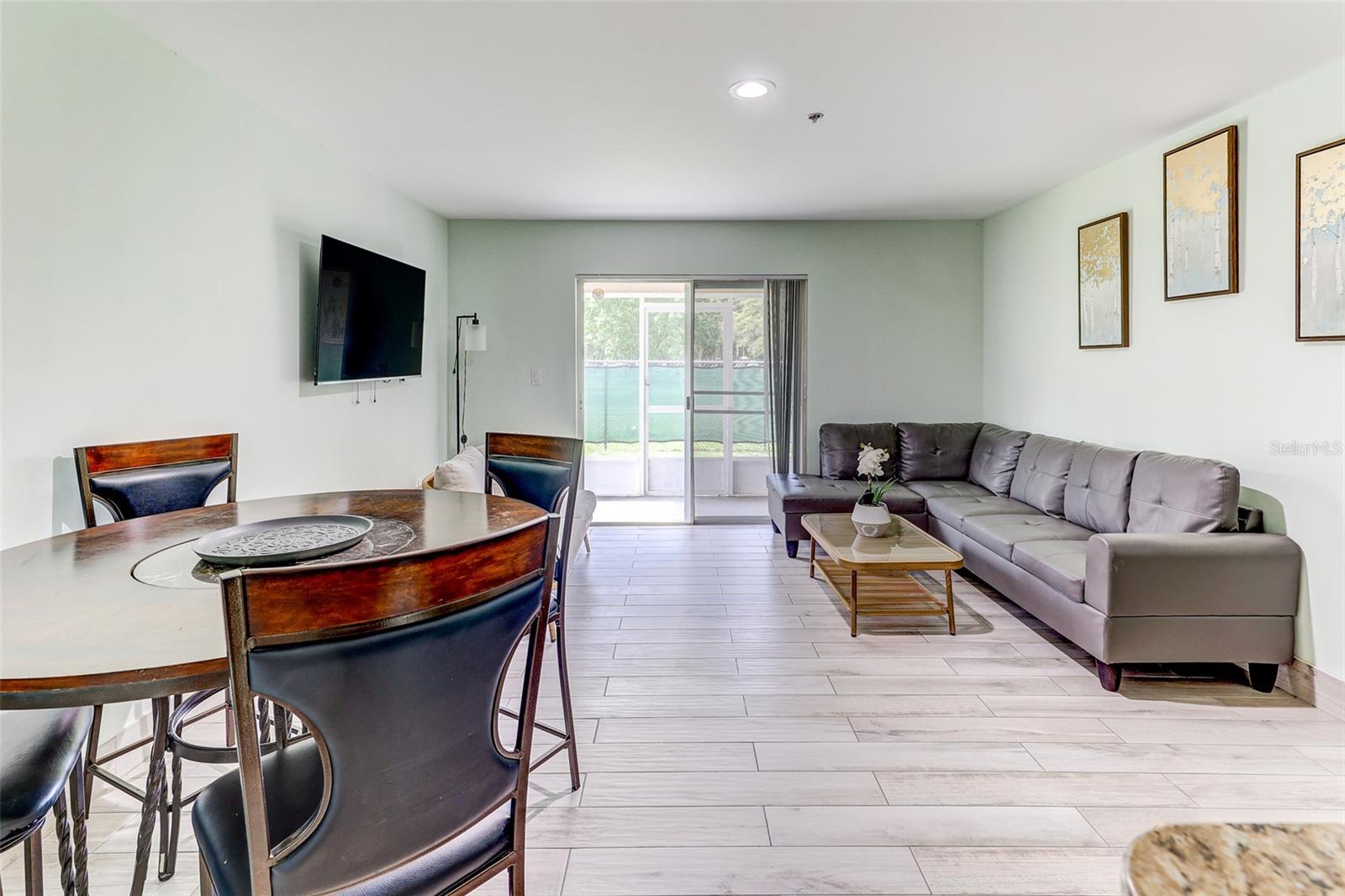 Image 44 of 53 For 1624 Windsor Oak Court