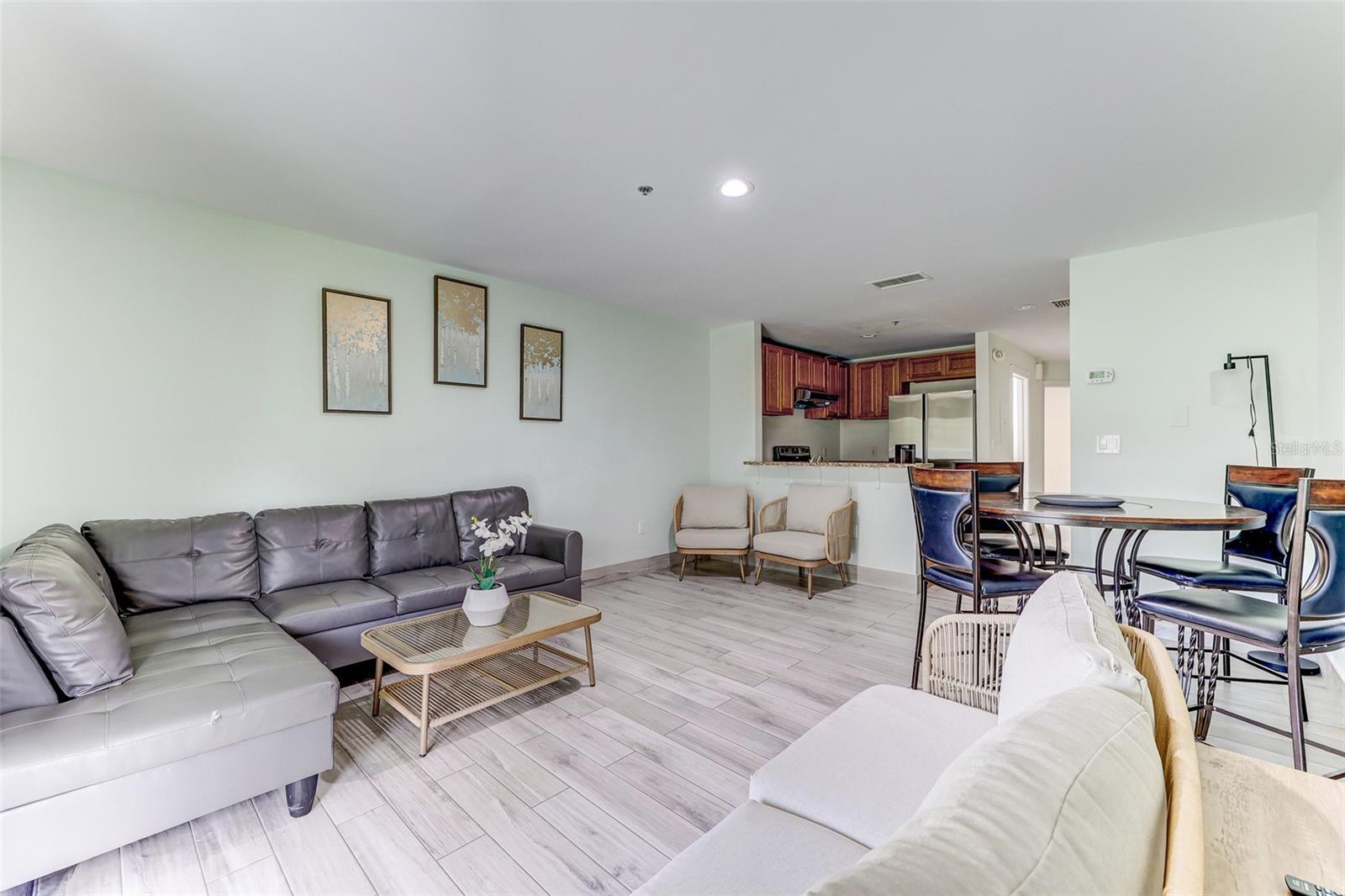 Image 47 of 53 For 1624 Windsor Oak Court