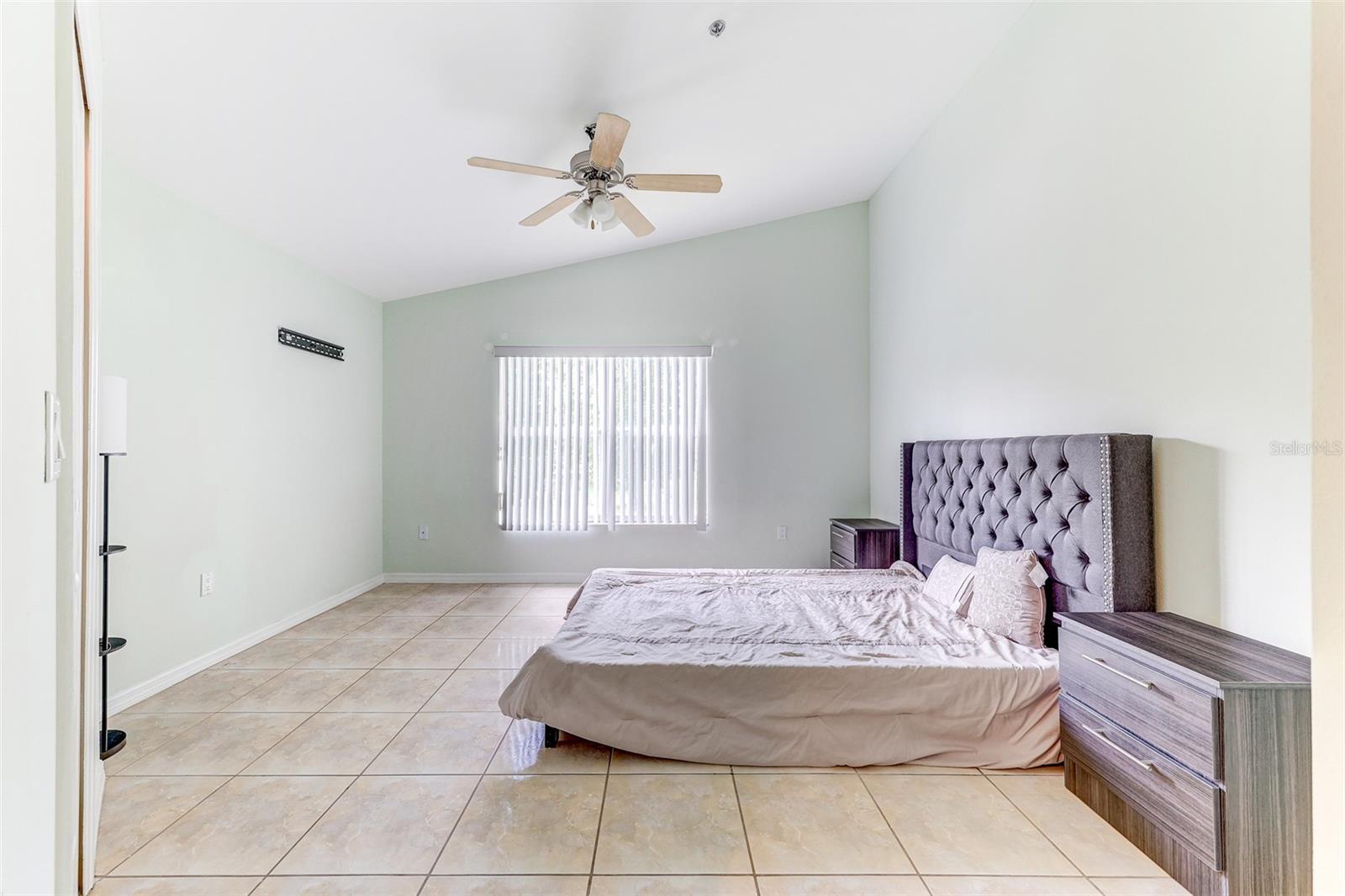 Image 5 of 53 For 1624 Windsor Oak Court