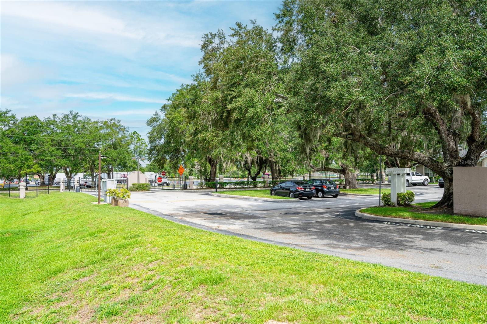 Image 52 of 53 For 1624 Windsor Oak Court