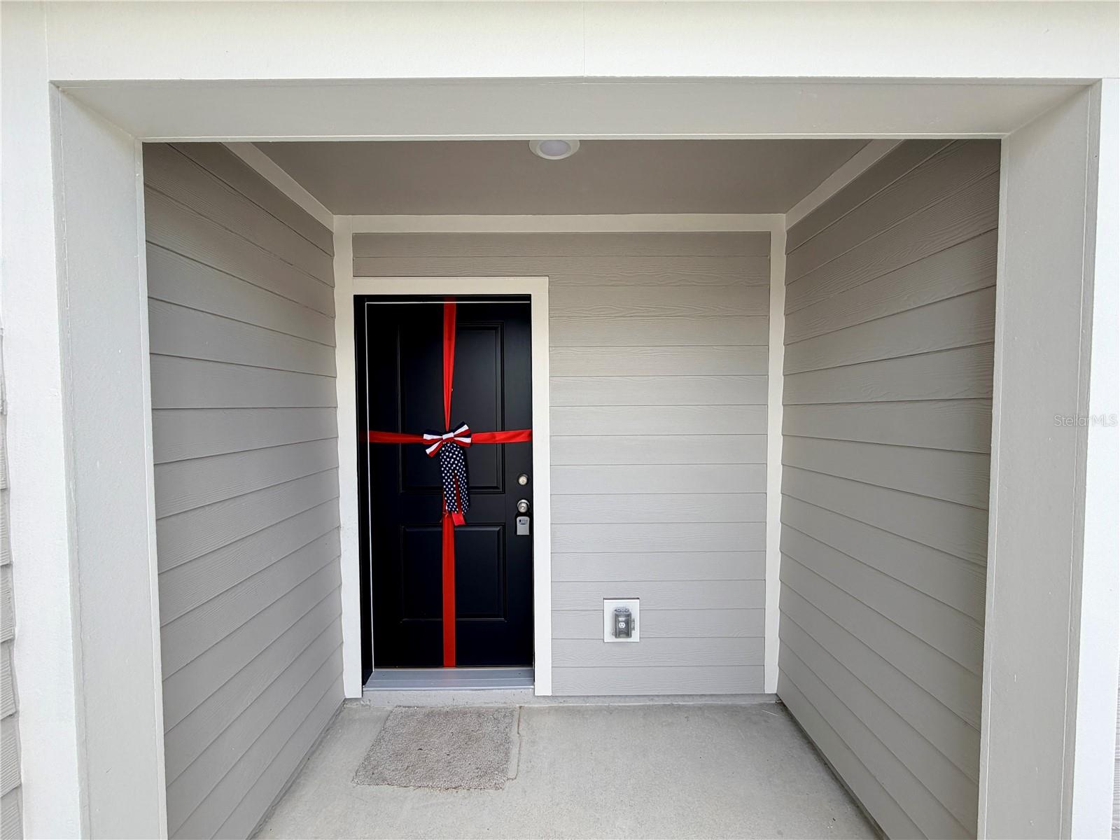 Image 3 of 34 For 842 Lynx Street
