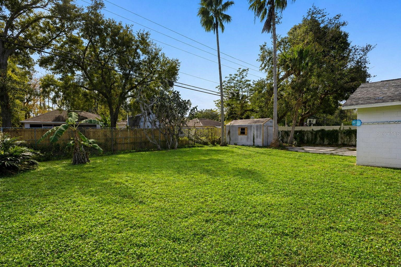 Image 26 of 32 For 10140 Bridlewood Avenue