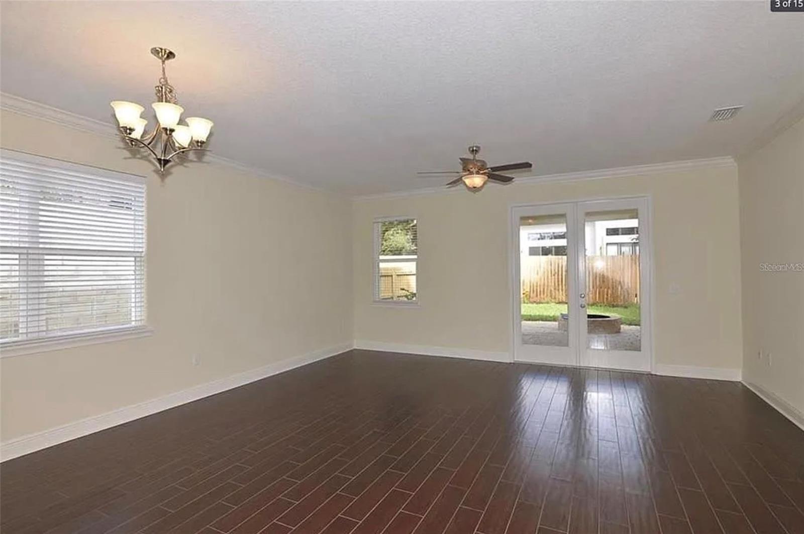 Image 3 of 15 For 2822 Jefferson Street