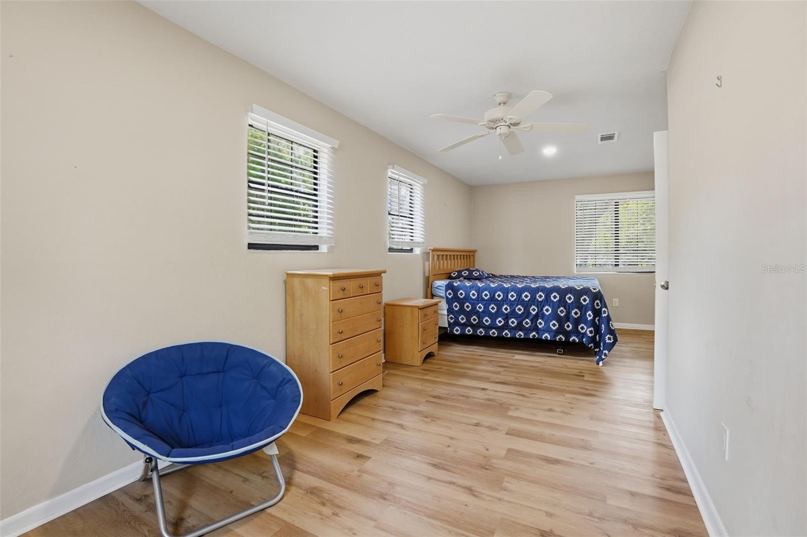 Image 13 of 25 For 254 Oleander Place