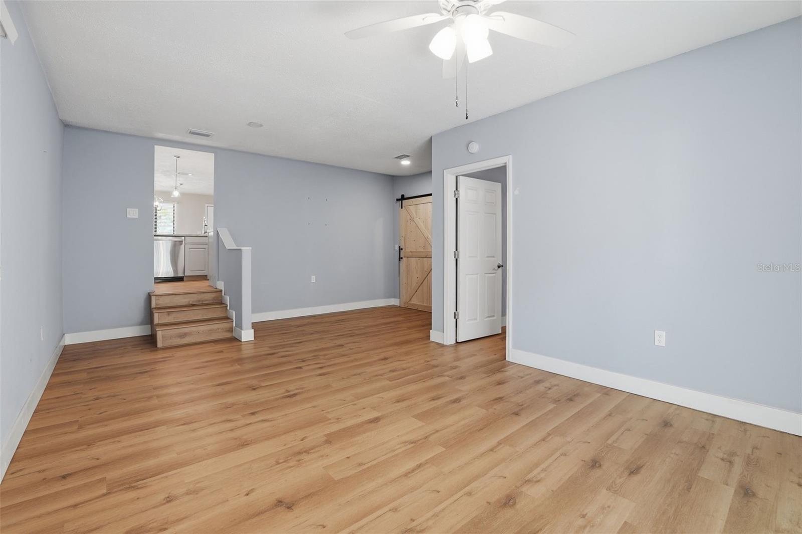 Image 17 of 25 For 254 Oleander Place