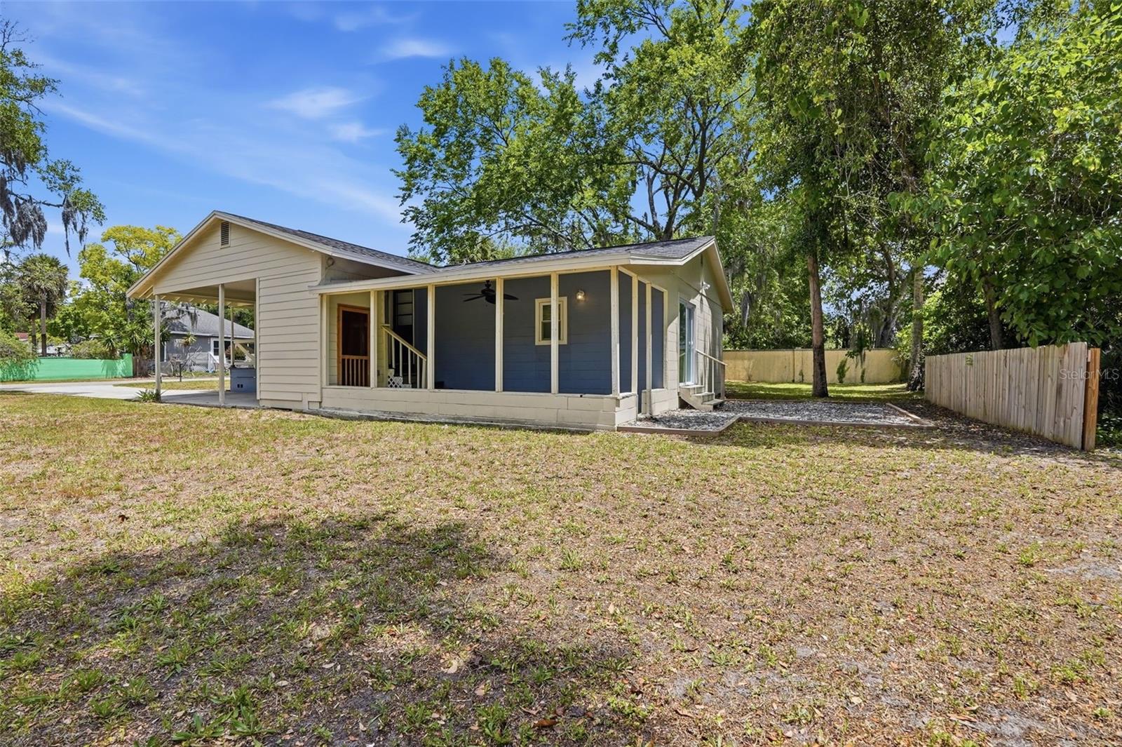 Image 21 of 25 For 254 Oleander Place