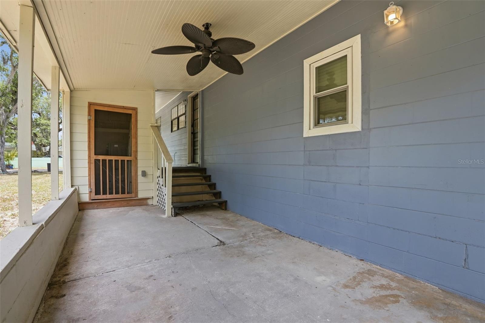 Image 22 of 25 For 254 Oleander Place