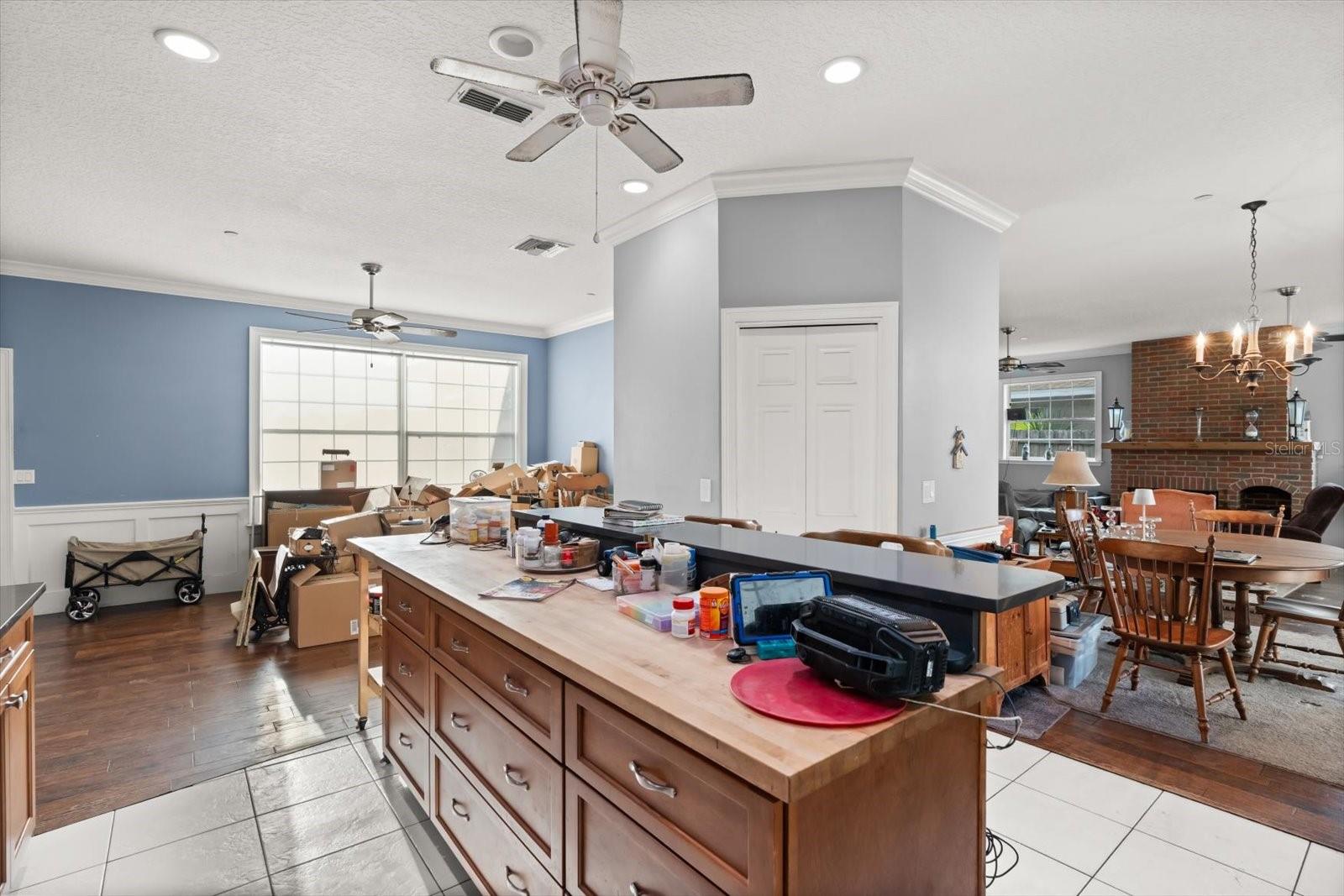 Image 11 of 39 For 621 Prairie Lane