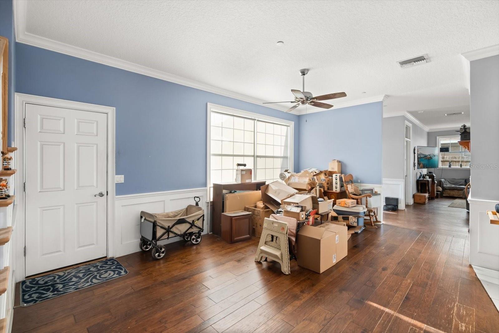 Image 14 of 39 For 621 Prairie Lane