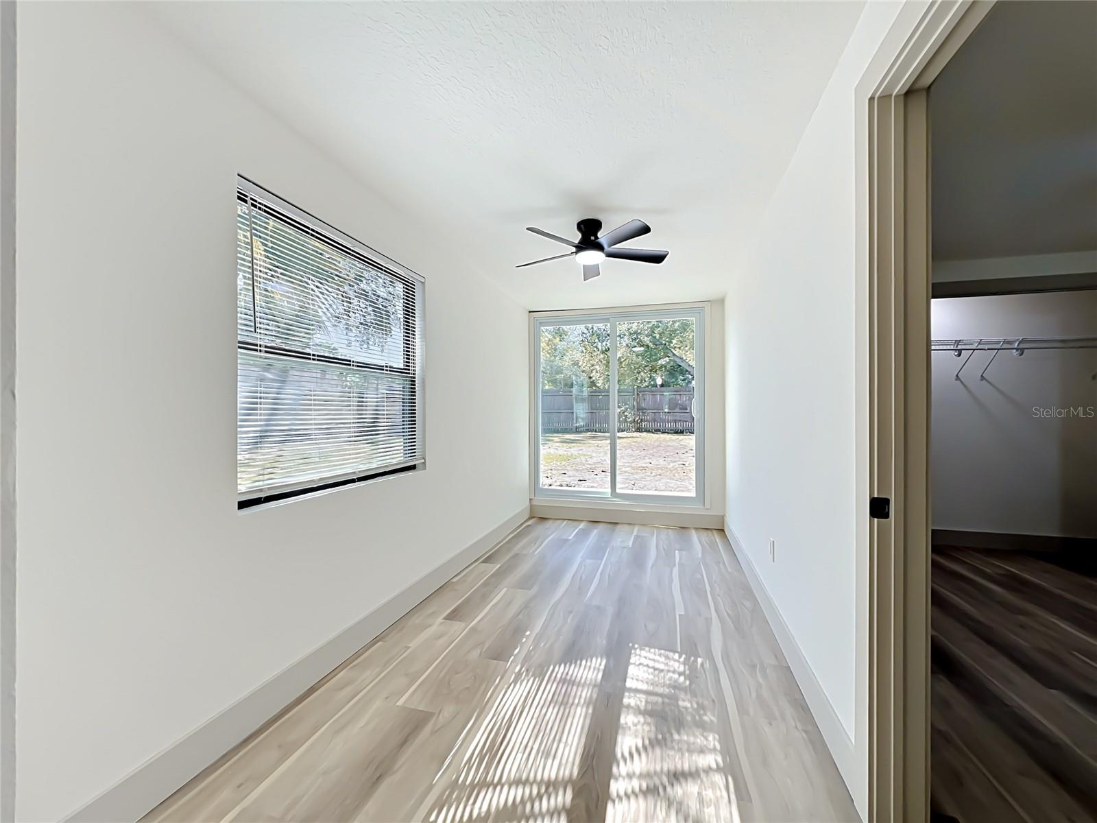Image 17 of 49 For 2222 Valencia Road