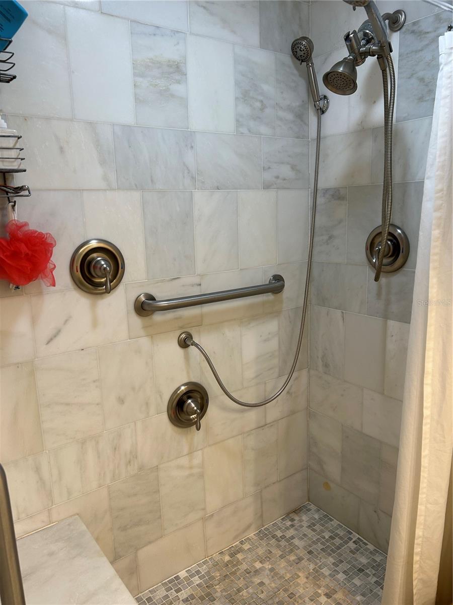 Image 10 of 13 For 2625 State Road  2423