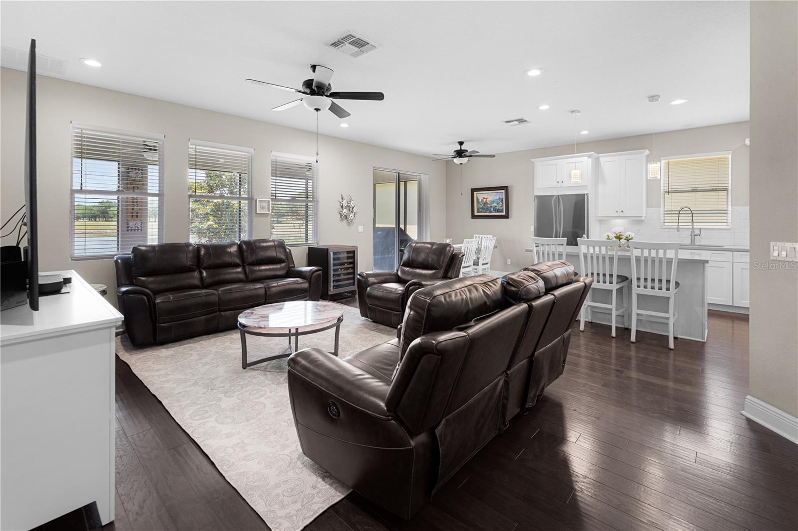 Image 14 of 63 For 3304 Sagebrush Street