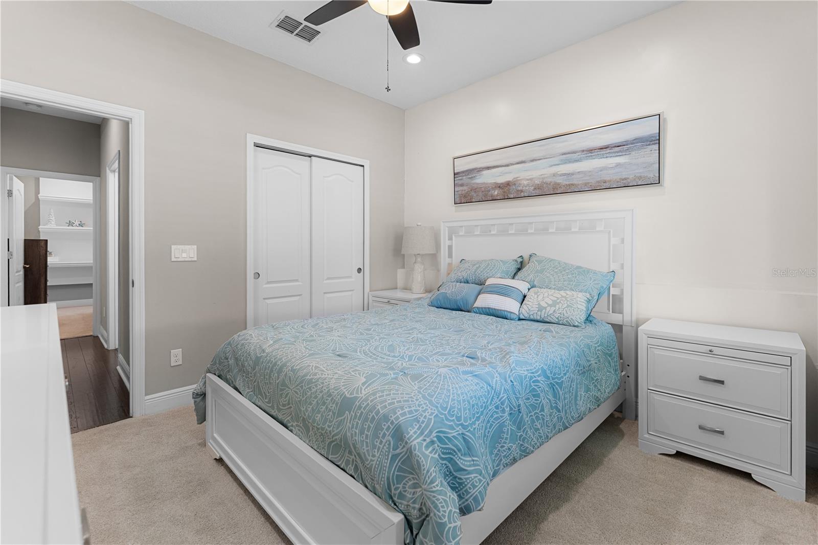 Image 24 of 63 For 3304 Sagebrush Street