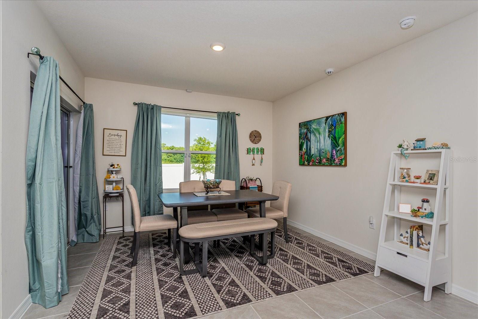 Image 11 of 27 For 6358 Sanders Grove Circle