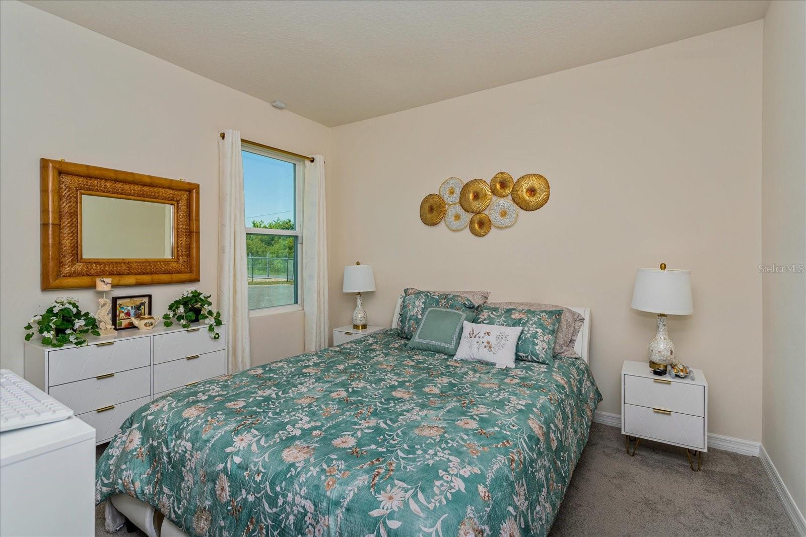 Image 19 of 27 For 6358 Sanders Grove Circle