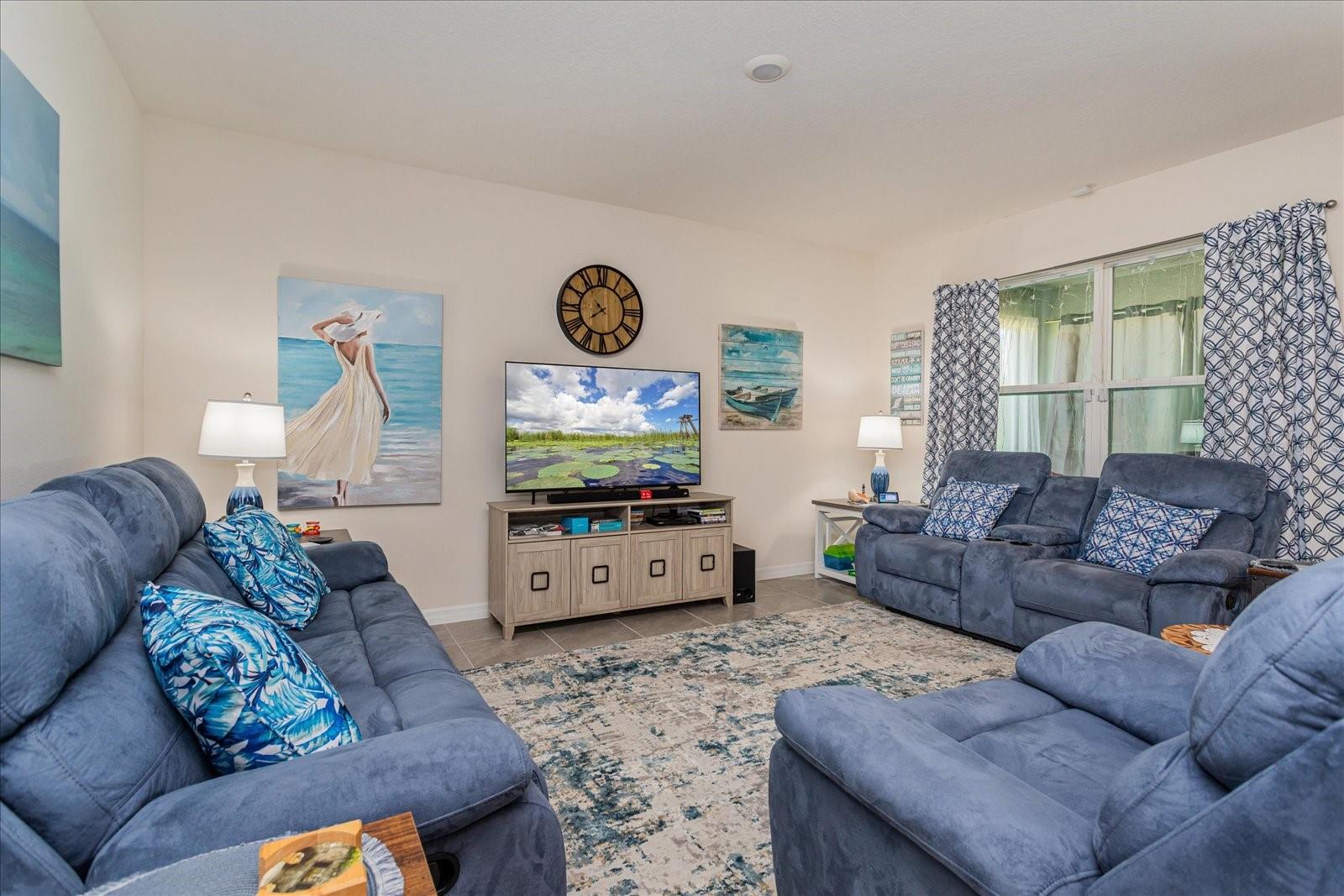 Image 5 of 27 For 6358 Sanders Grove Circle