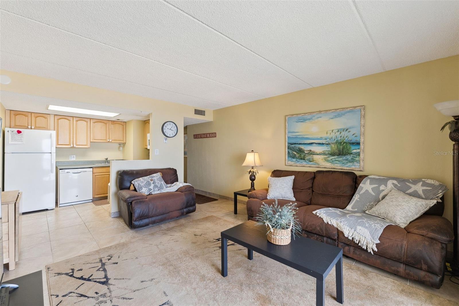 Image 13 of 35 For 2700 Ocean Shore Boulevard 405