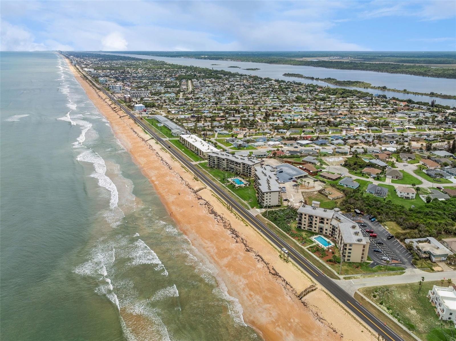 Image 30 of 35 For 2700 Ocean Shore Boulevard 405