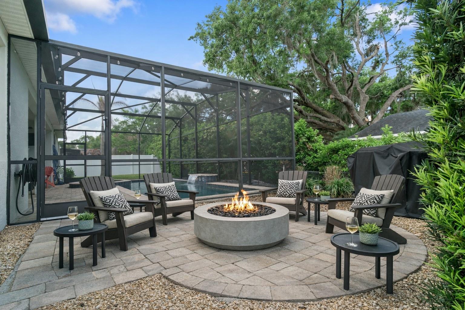 Image 39 of 45 For 615 Lake Cove Pointe Circle