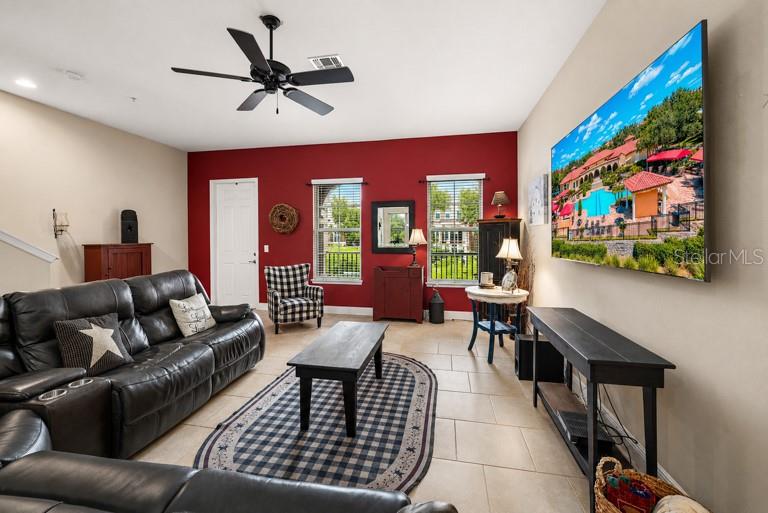 Image 19 of 56 For 2728 Lobelia Drive