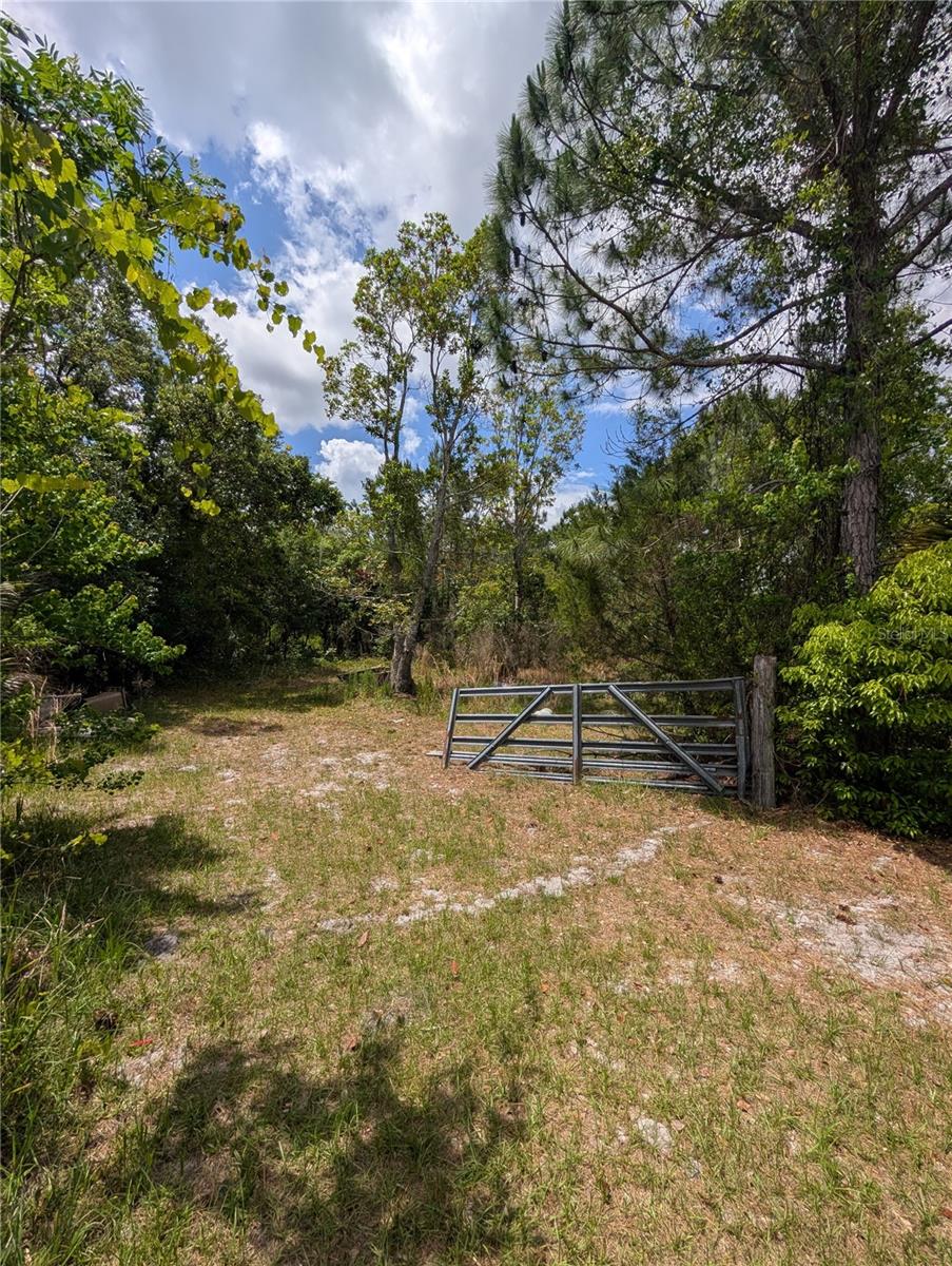 Image 29 of 29 For 38521 Ilex Trail