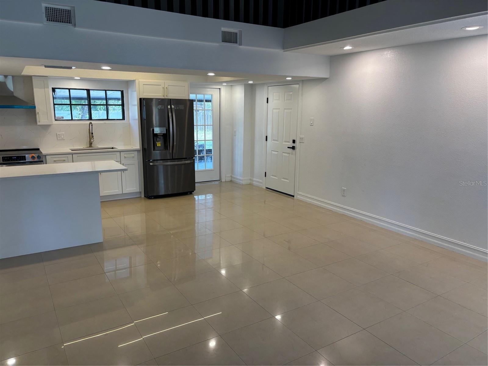 Image 3 of 27 For 4221 Greenfern Drive