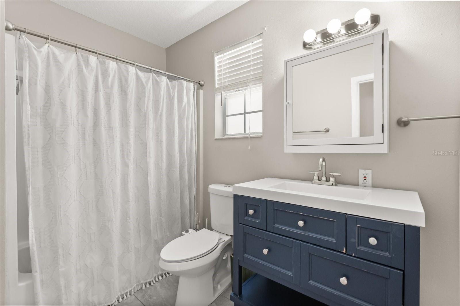 Image 11 of 29 For 742 Westmoreland Drive