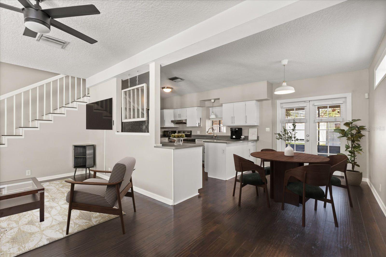 Image 5 of 29 For 742 Westmoreland Drive