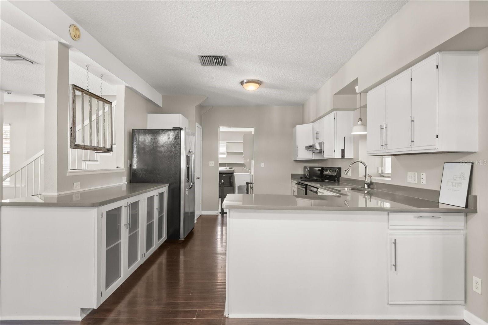 Image 7 of 29 For 742 Westmoreland Drive