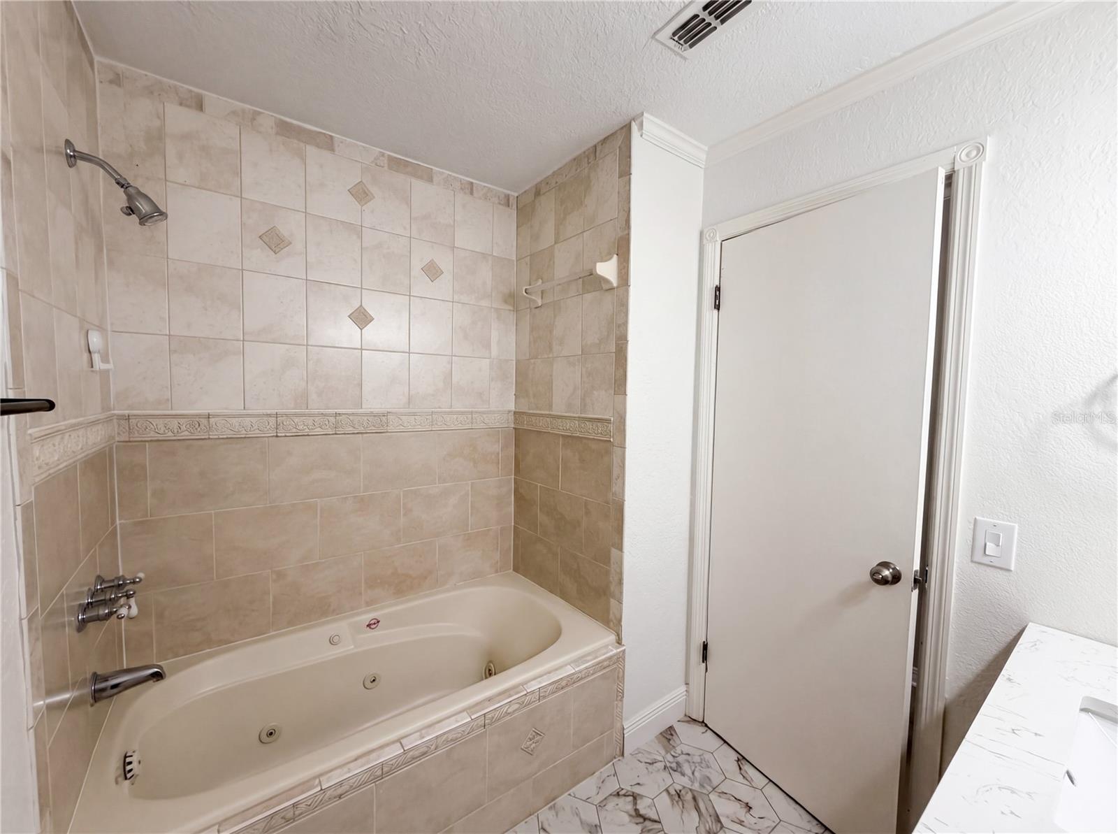 Image 16 of 21 For 1770 37th Street