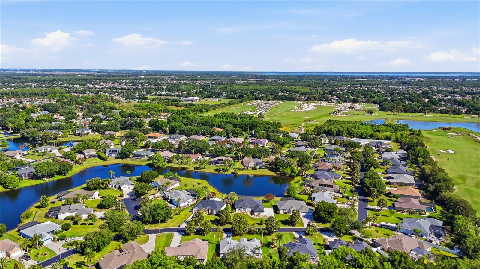 Listing photo id 12 for 1910 Sir Lancelot Circle