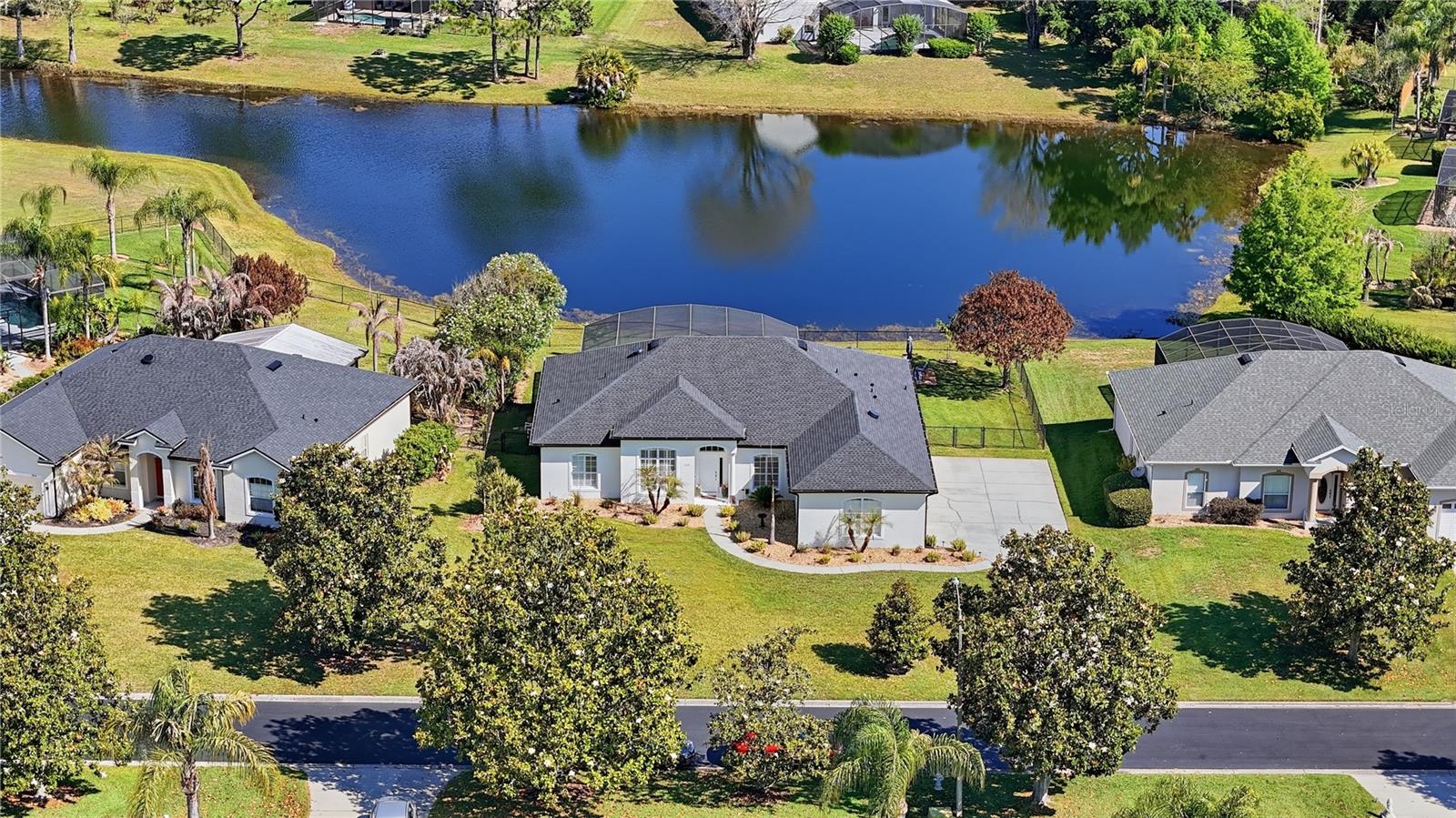 Listing photo id 13 for 1910 Sir Lancelot Circle
