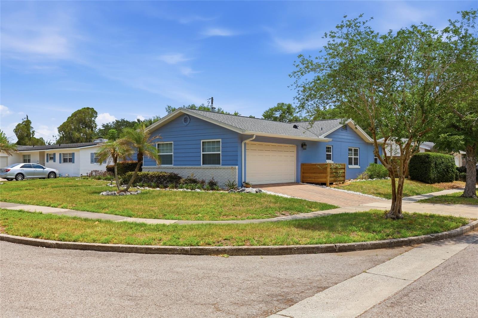 Image 42 of 49 For 2756 Sheriff Way
