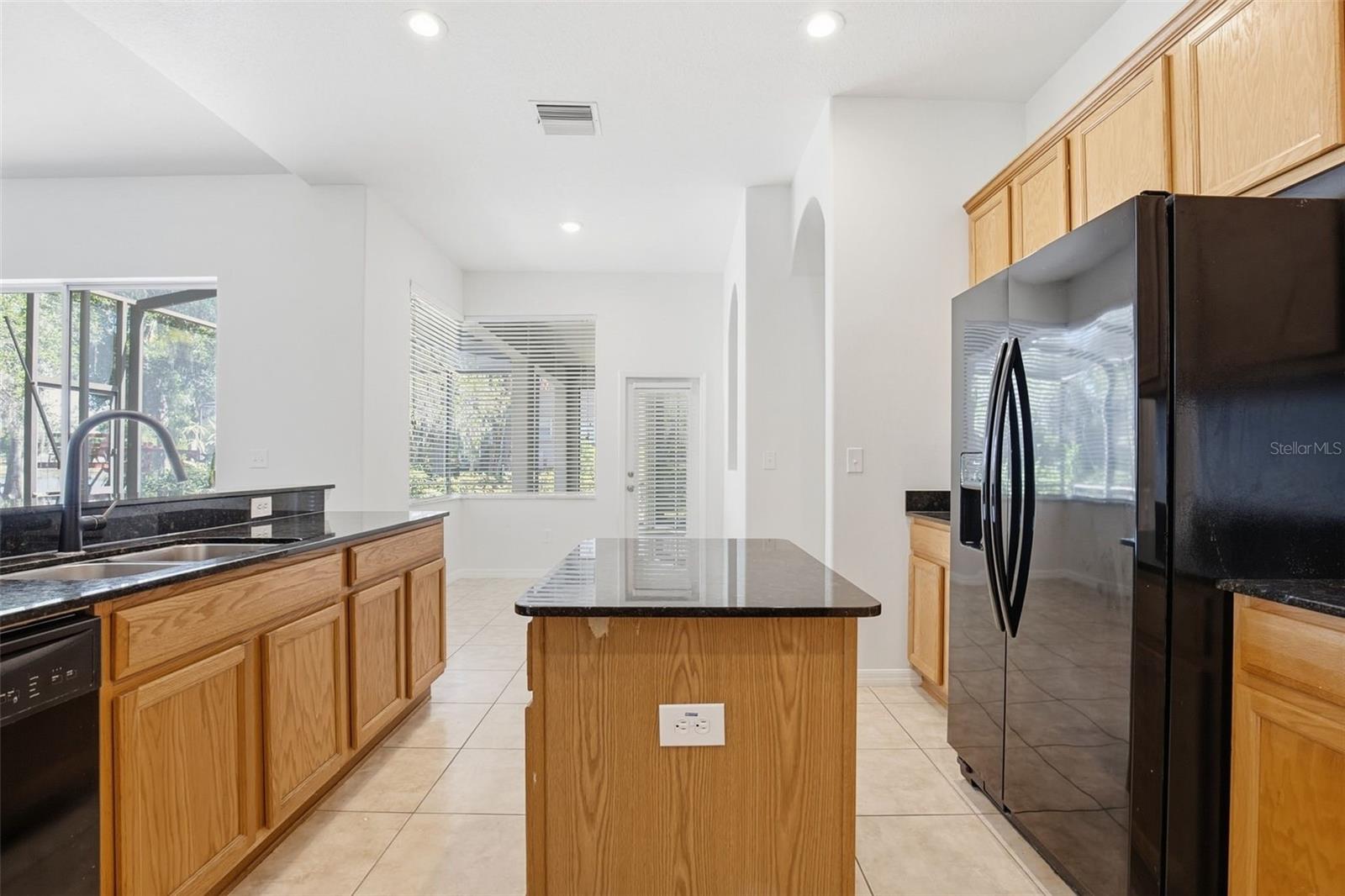 Listing photo id 20 for 4745 Patagonia Place