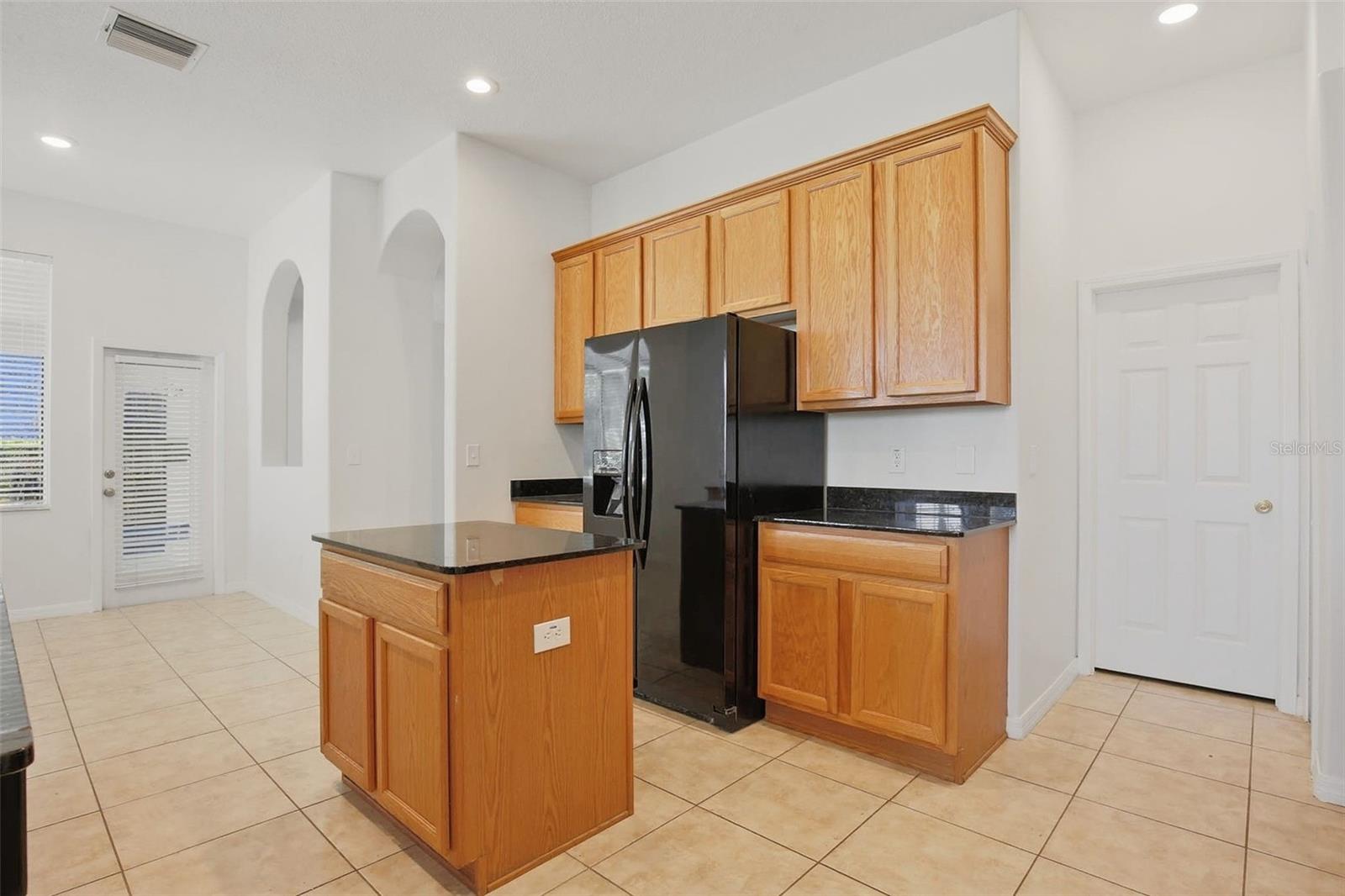 Listing photo id 21 for 4745 Patagonia Place