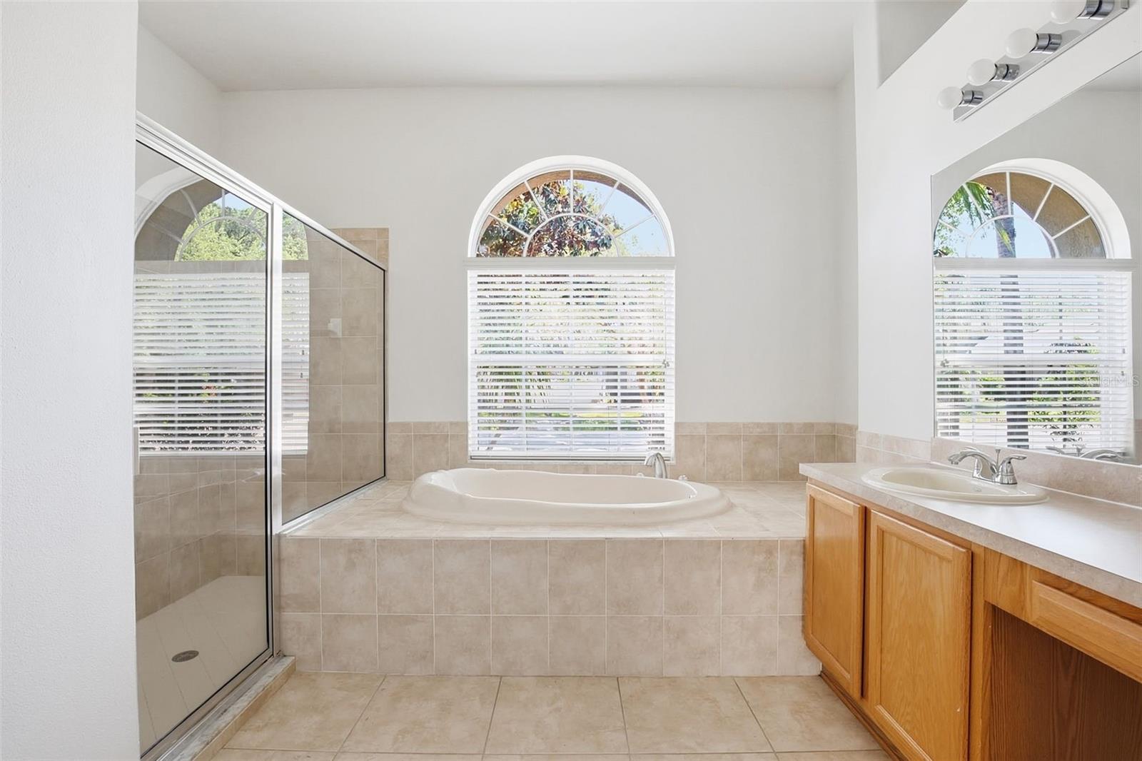 Listing photo id 34 for 4745 Patagonia Place