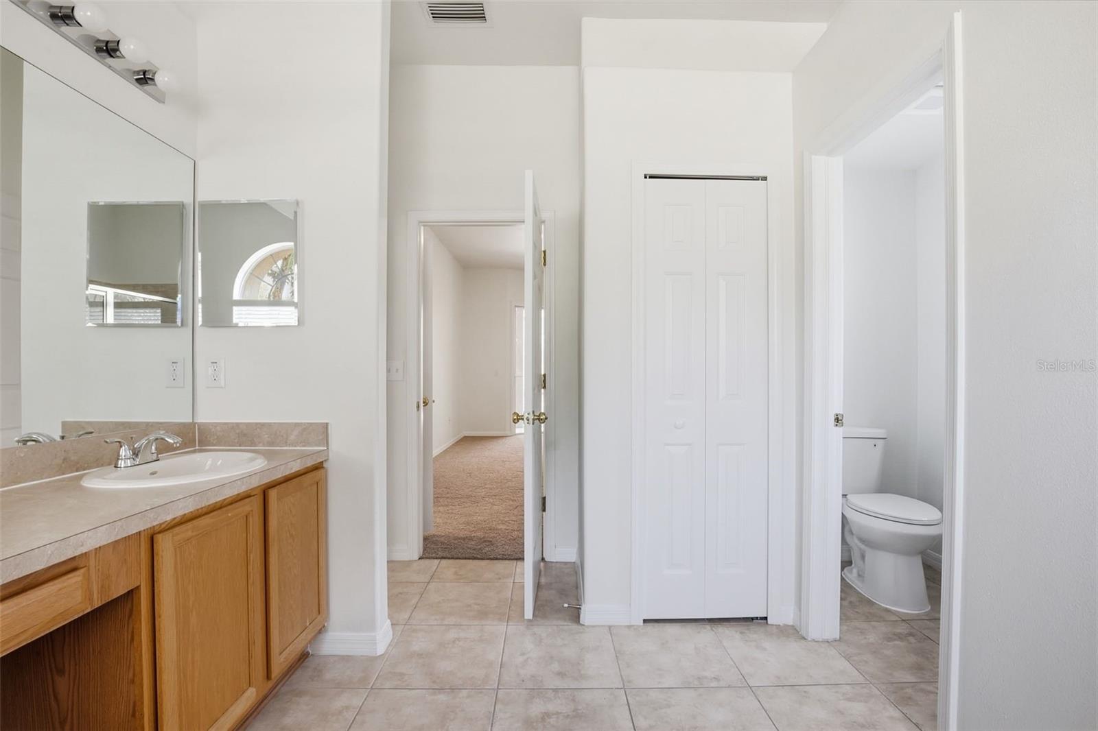 Listing photo id 35 for 4745 Patagonia Place